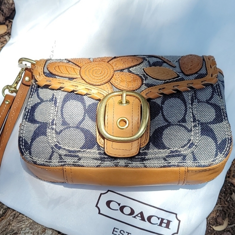 Coach Bleeker Flower & Denim Wristlet